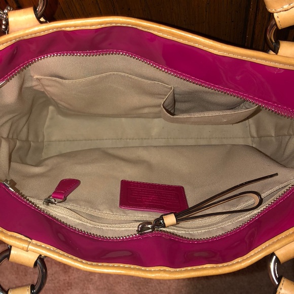 Authentic Coach Handbag - Picture 4 of 7